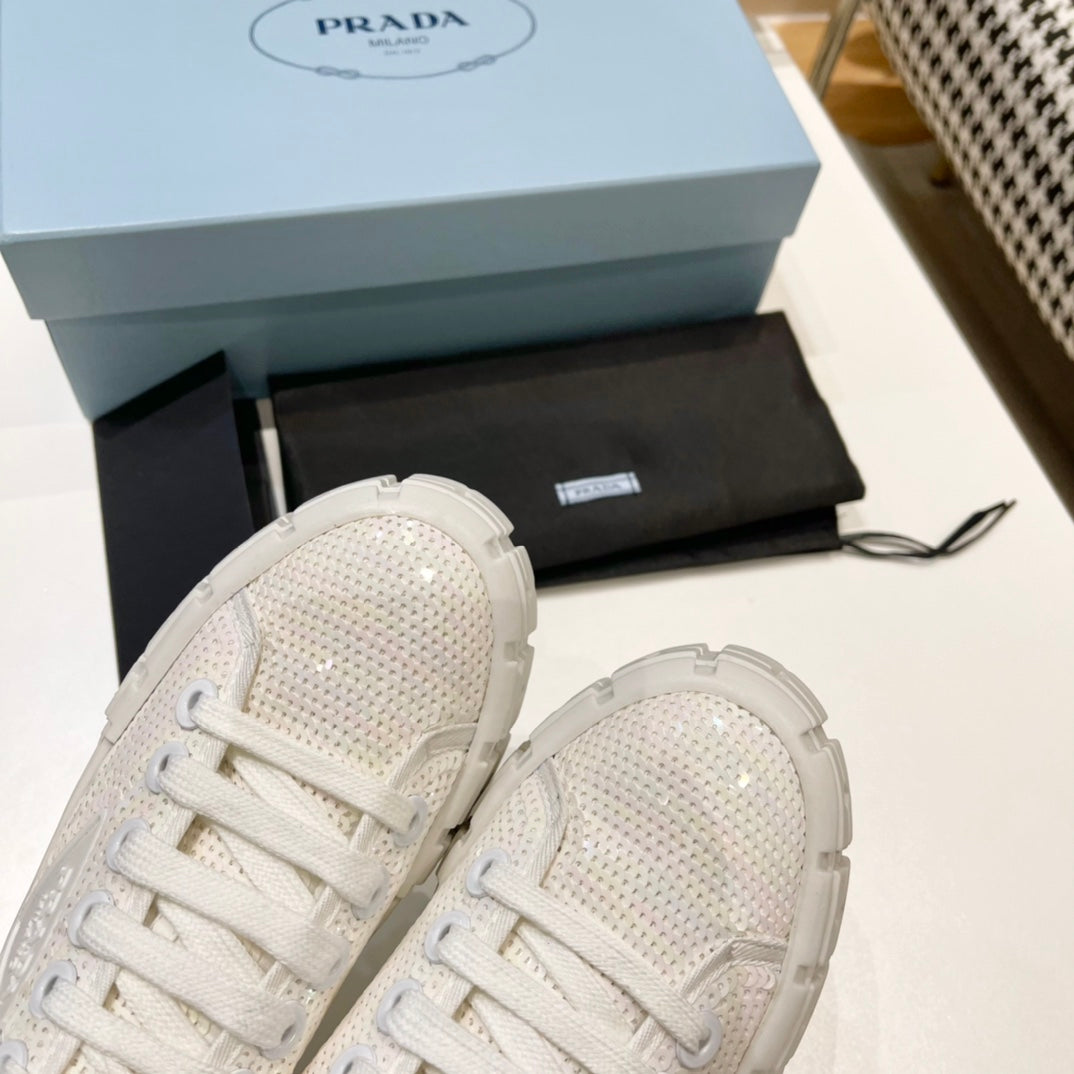 Prada 鞋-Prada 亮片厚底餅乾鞋（白）
