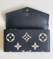 LV M80496 SARAH 信封式翻蓋長夾