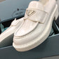 Prada鞋-Prada Loafers 亮皮三角銀字logo 厚底樂福鞋（白色）