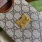 Gucci 鎖扣鏈條手機包
