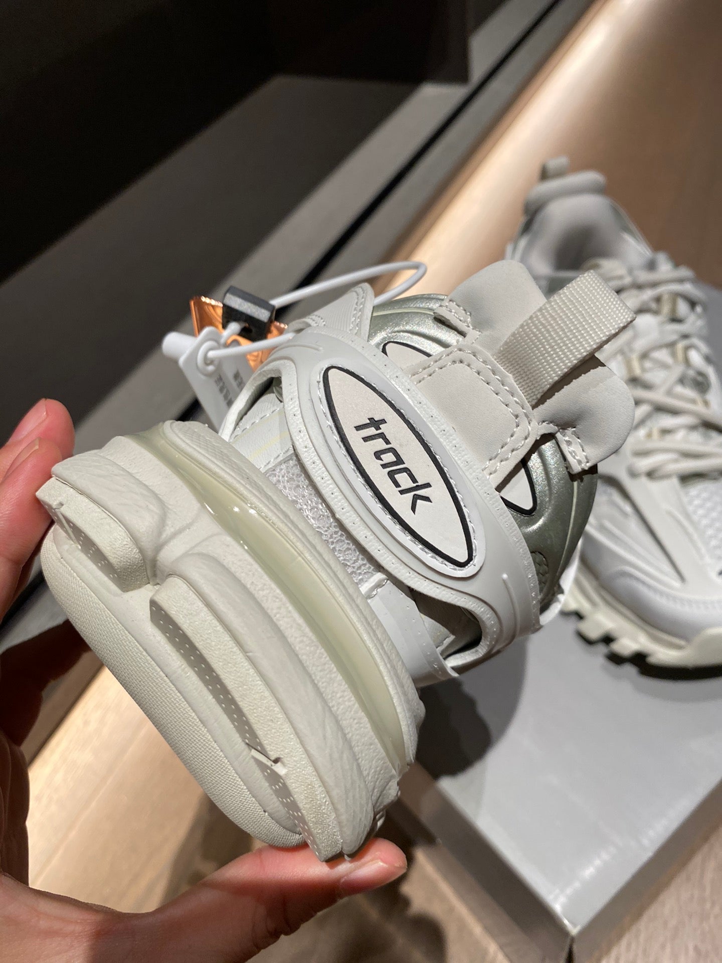 Balenciaga 巴黎世家-老爹鞋