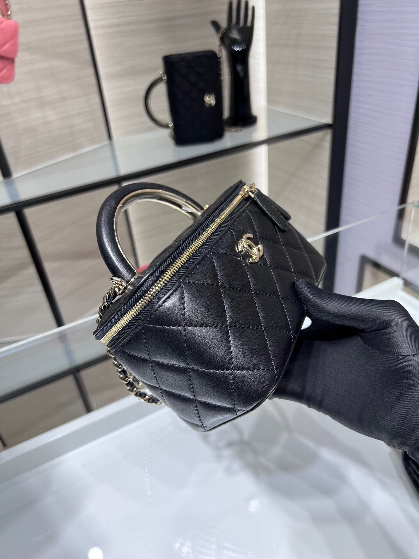 小香家-2022手工坊 口紅包 方盒子 黑色 羊皮