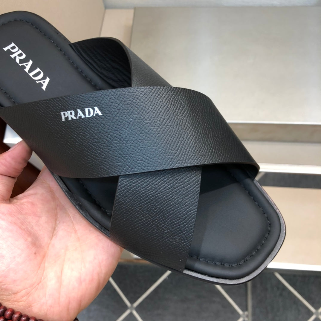 Pra-頂尖工藝真皮拖鞋