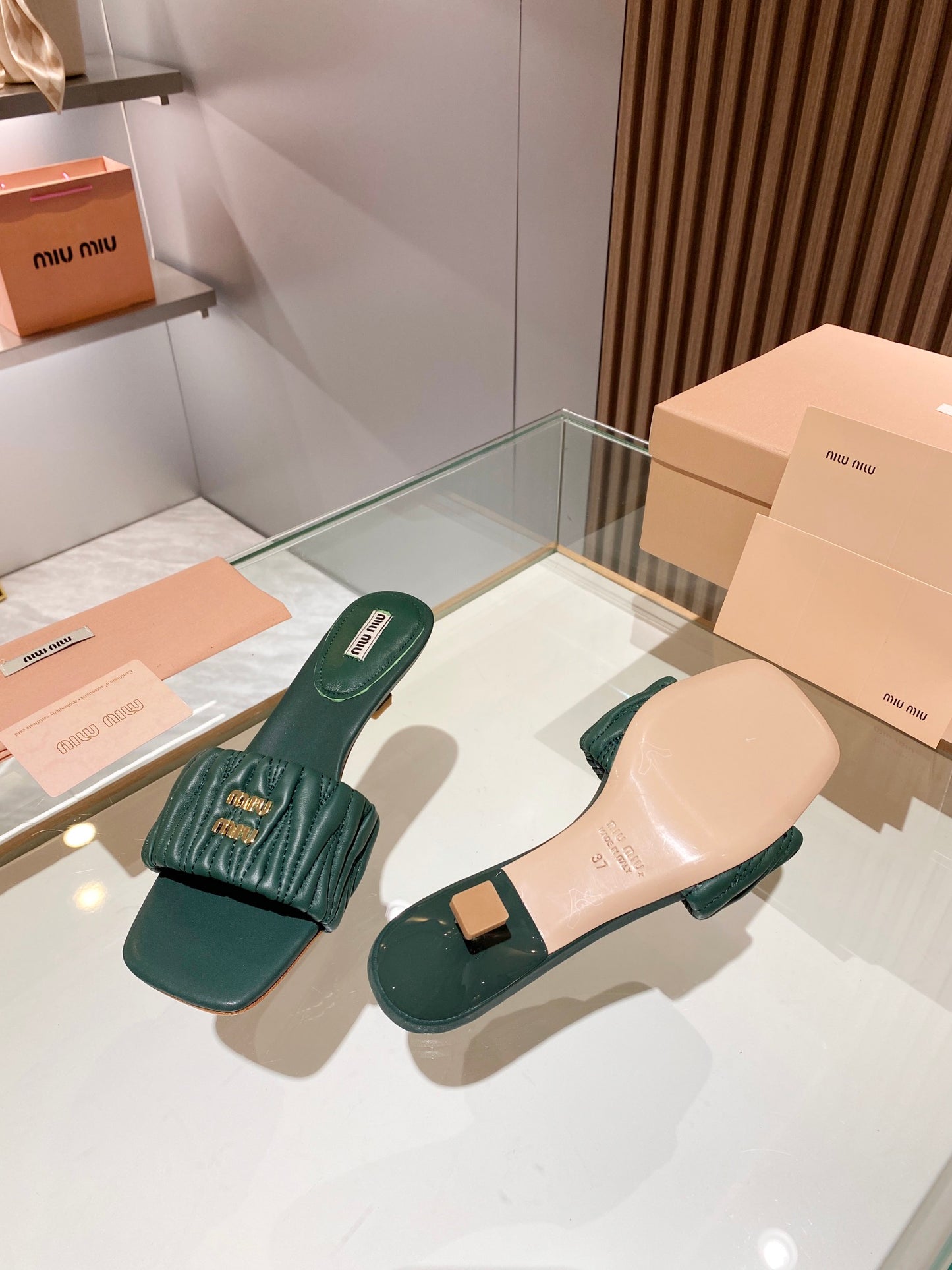穆M家-2023早春新款 低跟拖鞋 深綠色