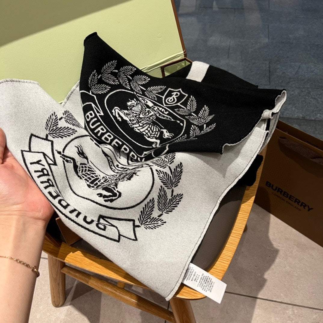 巴B家-騎士LOGO雙面長圍巾 34*195cm 100%純羊絨