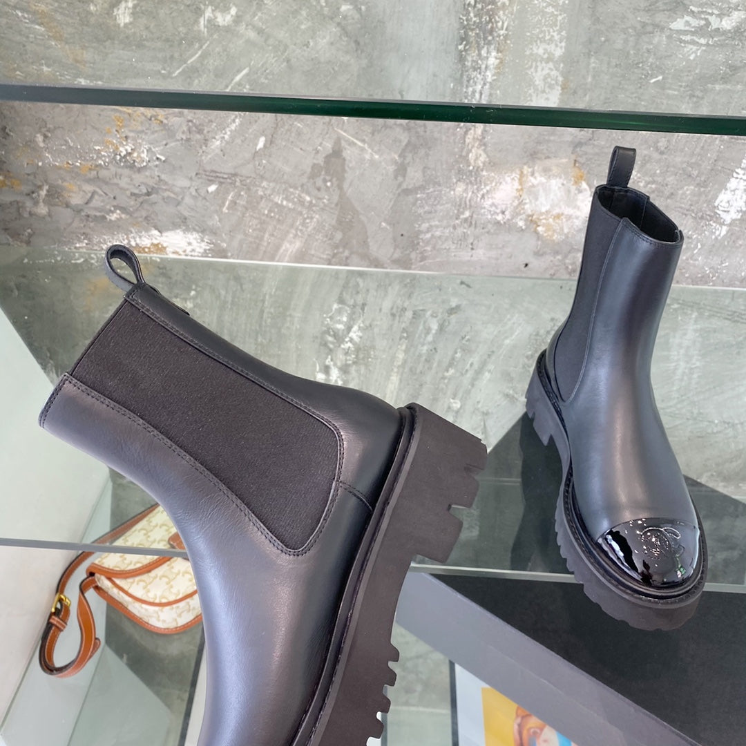 小香家-22FW 切爾西短靴（尺碼35-40）