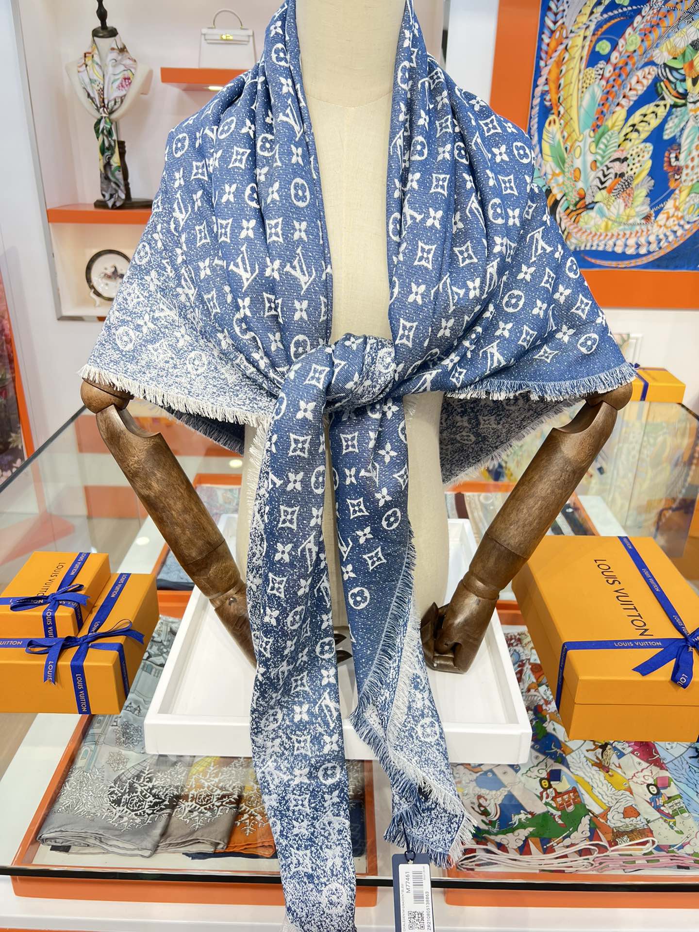 路L家-漸變牛仔老花披肩 Denim Gradient 142.5cm