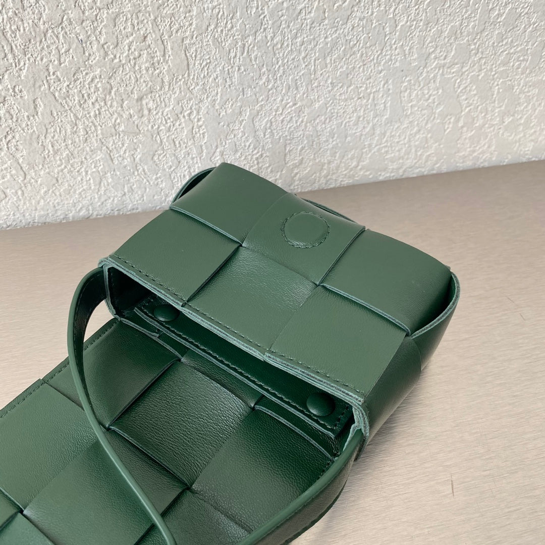 B編織-羊皮方格Mini cassette Bag 迷你編織包 12x8x4cm