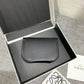 Loewe Goya 系列絲綢小牛皮卡包