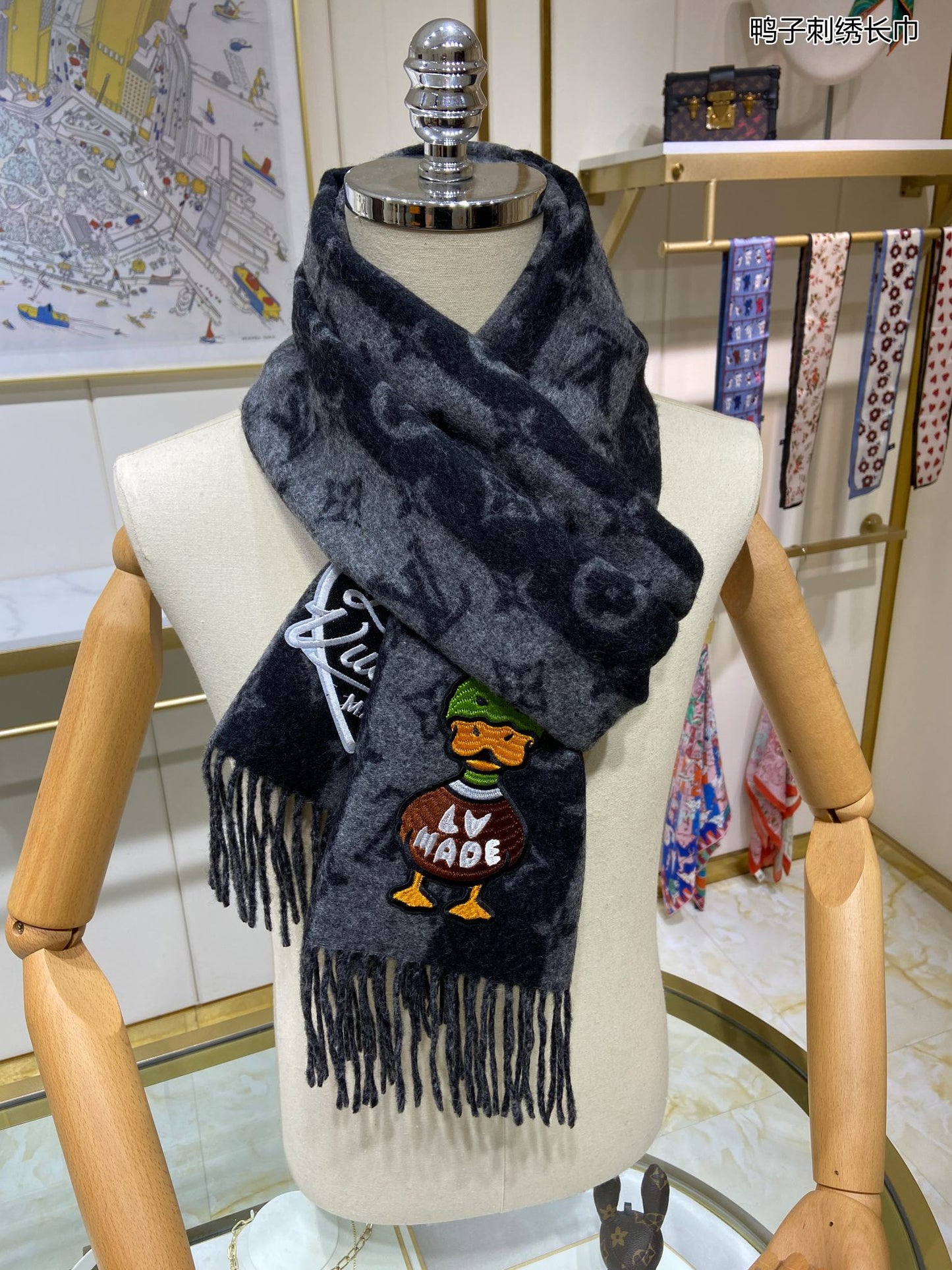 路L家-羊毛羊絨刺繡長金 40*205cm