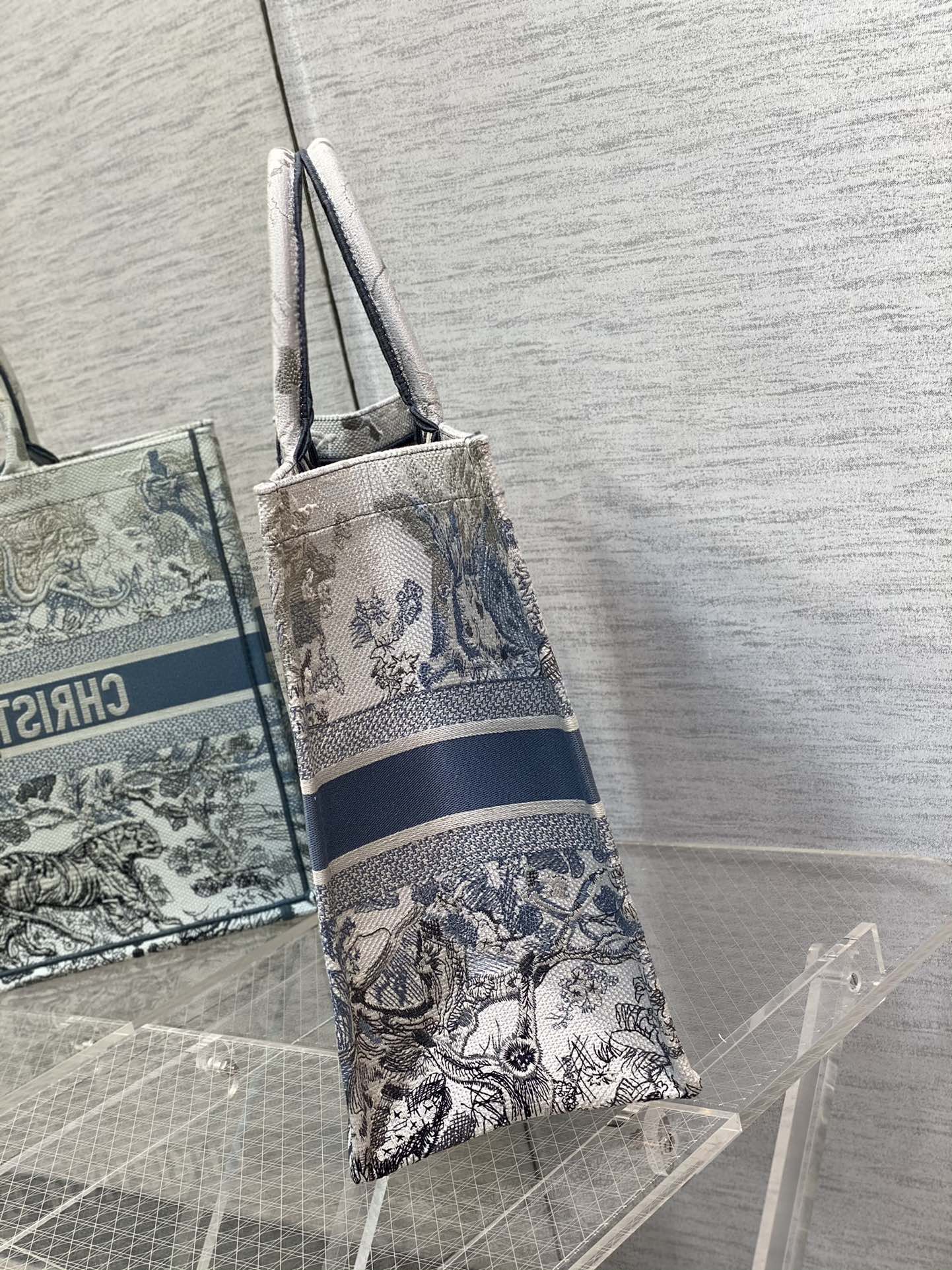 Dior Book Tote-大號41.5cm-漸變老虎