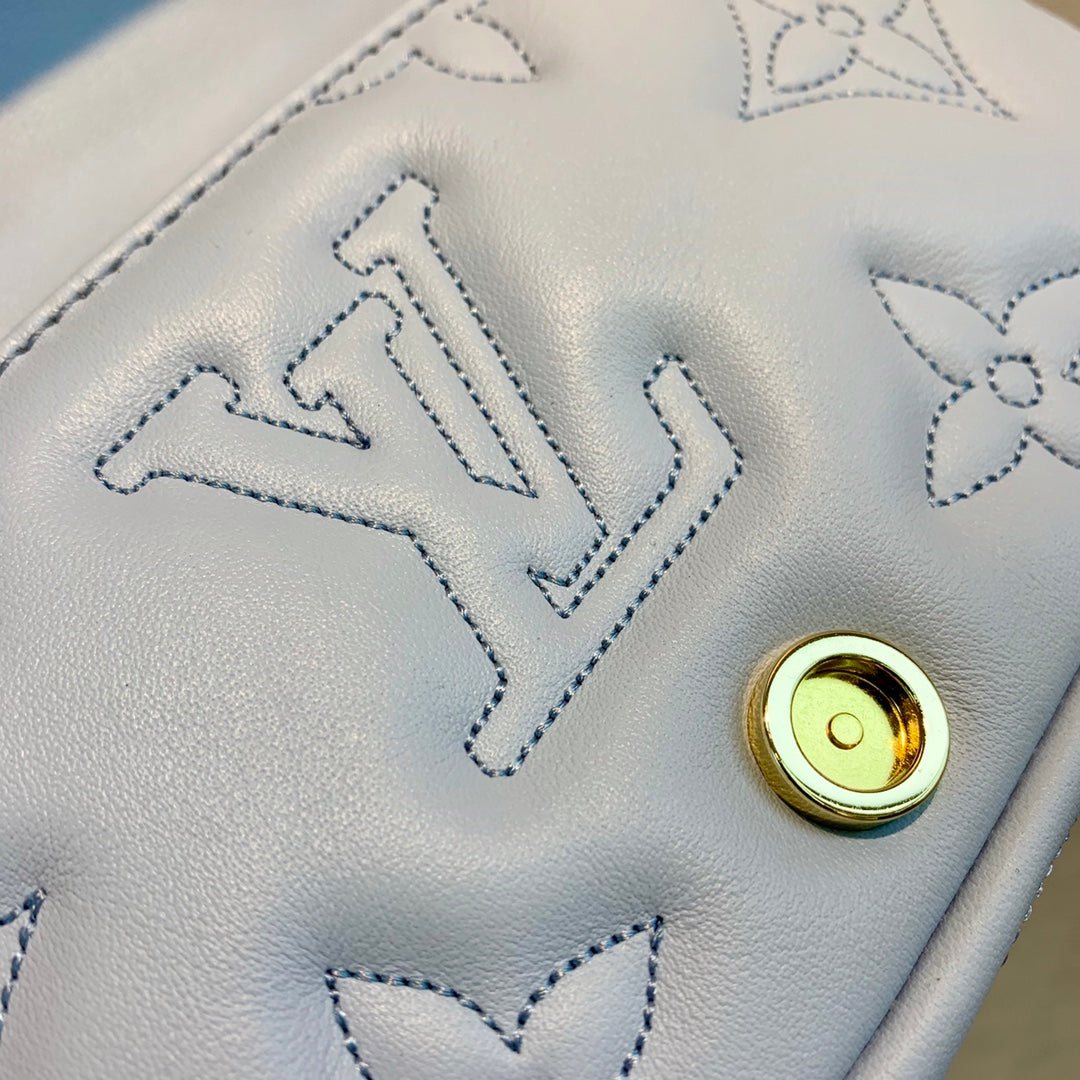 M81399 路L家-Wallet on Strap 手袋 鏈條包 淺藍色