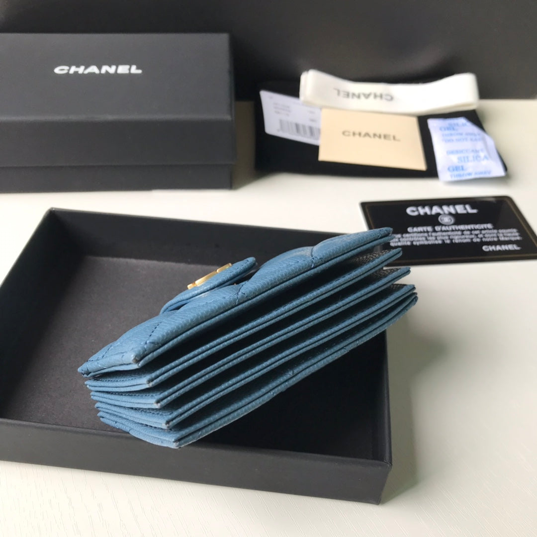Chanel 多格層風琴式卡包