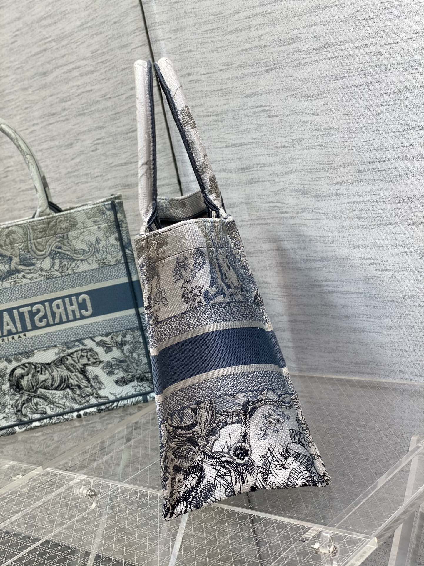 Dior Book Tote-小號36.5cm-漸變老虎