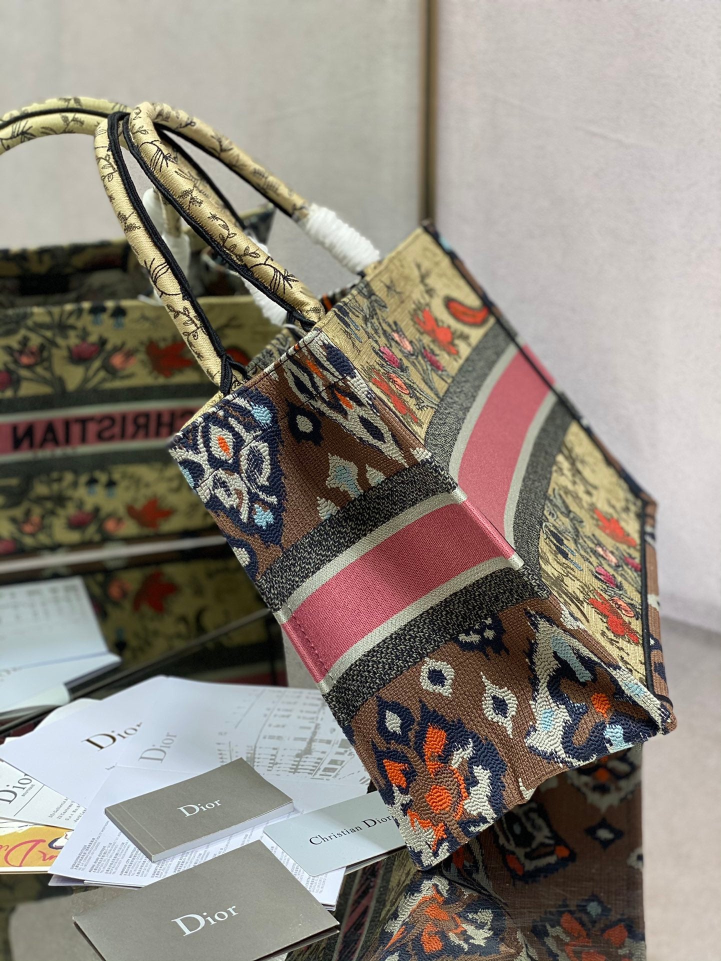 Dior Book Tote-小號36.5cm-辣椒樹