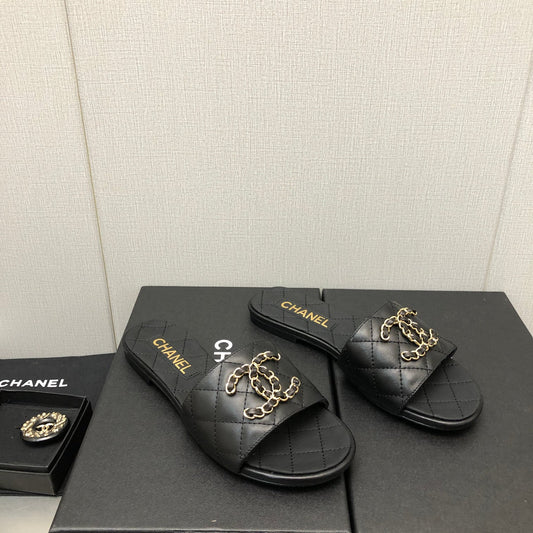 小香家-2023新款 羊皮菱格拖鞋 黑色