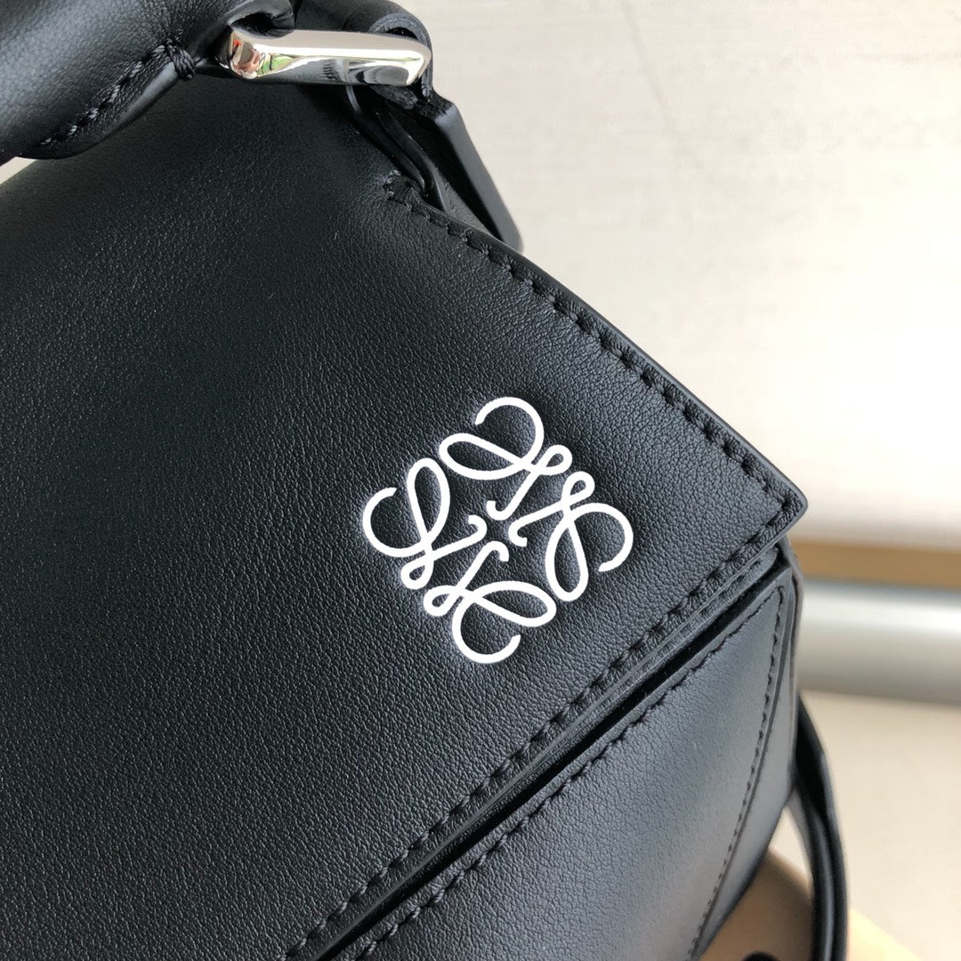 羅L威-Puzzle bag 小牛皮 中號