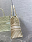 Dior Book Tote-小號36.5cm-金色老花 聖誕限定