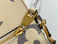LV M45384 奶油白Pochette Métis 手袋