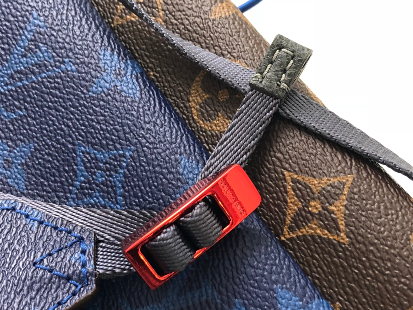 Lou-SMALL POUCH 手拿包 肩背包 老花藍色