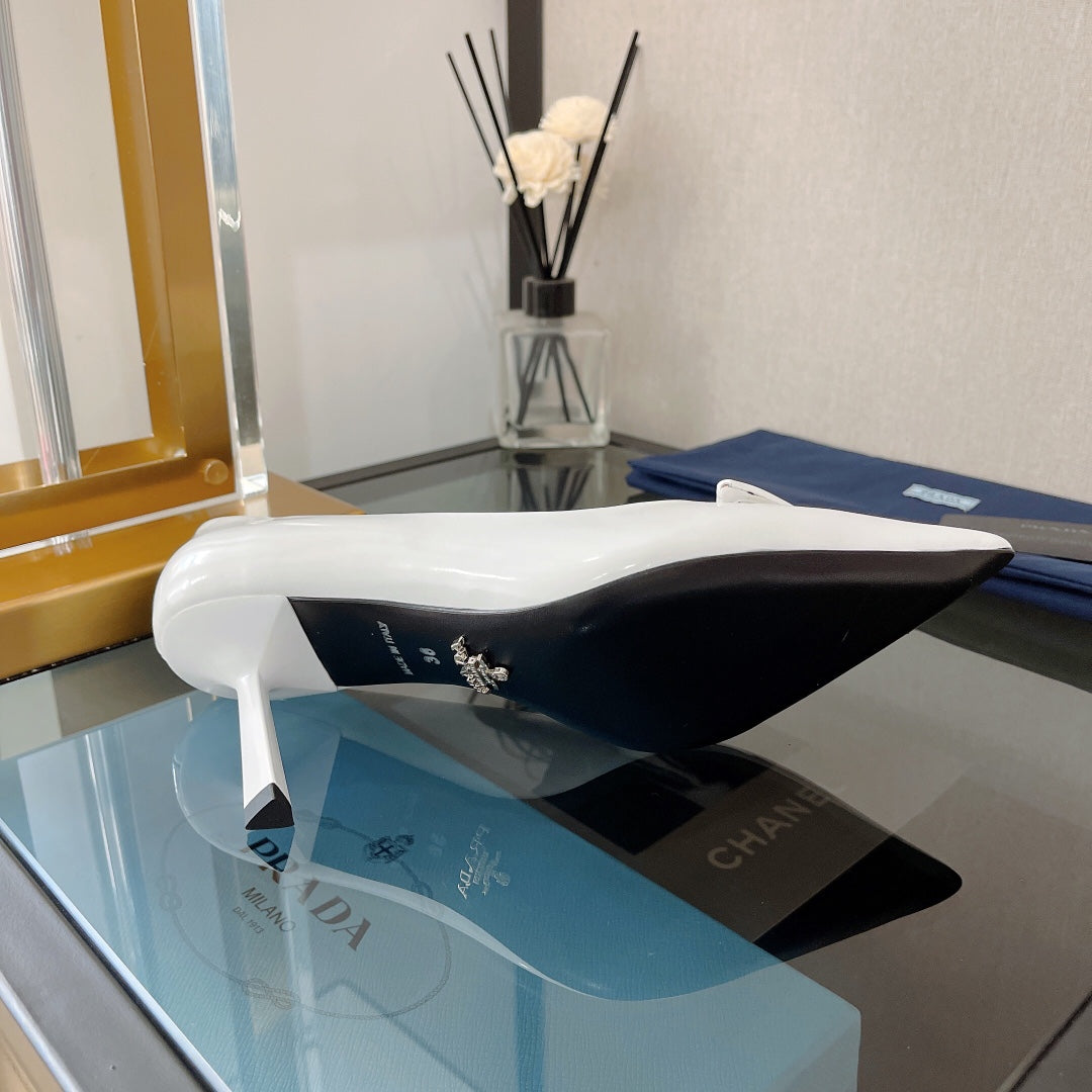 普P家-2022早春新款 尖頭跟鞋