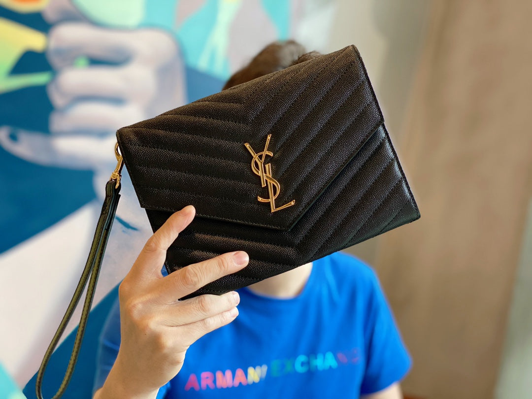 YSL_魚子醬手拿包-黑色金扣