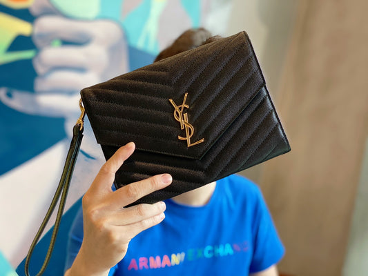 YSL_魚子醬手拿包-黑色金扣