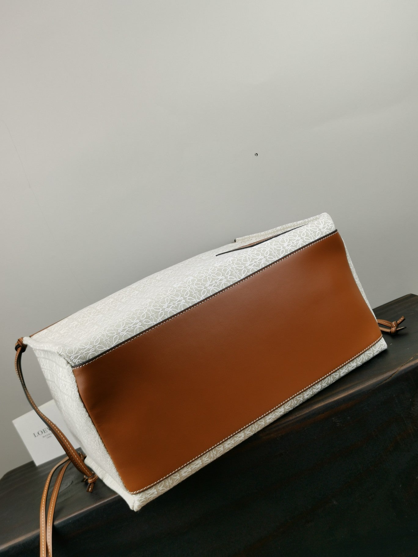 羅L威-Cushion Tote 大號