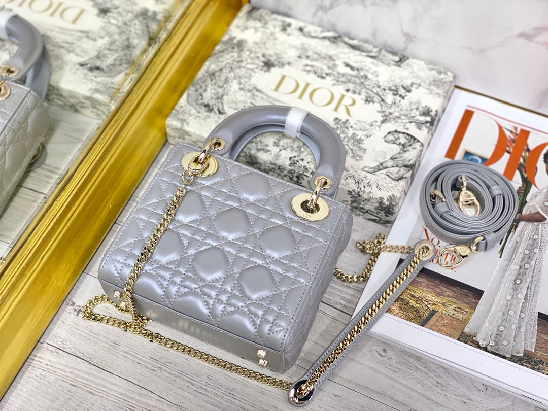 Dior-Mini Lady Dior手袋-三格黛妃-17cm-珠光灰金扣