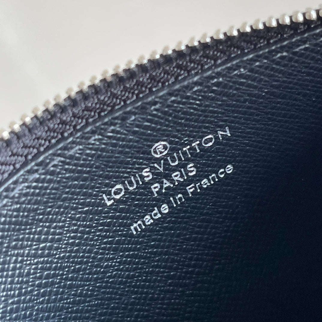 LV M64038黑格 COIN 卡包男女同款