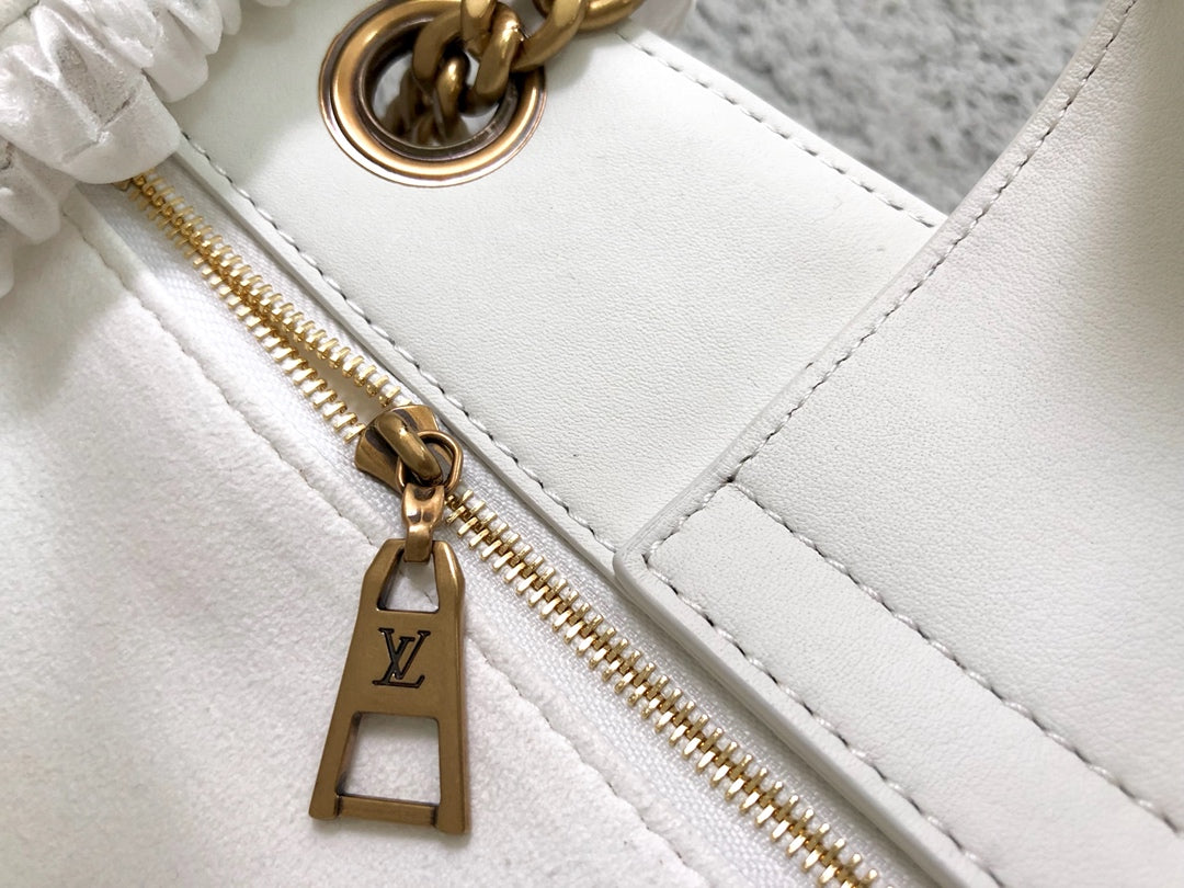 M51978 路L家-New Wave Tote 手袋 白色