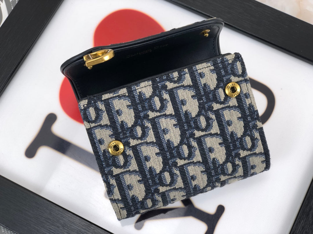 Dior Saddle 老花三折短夾