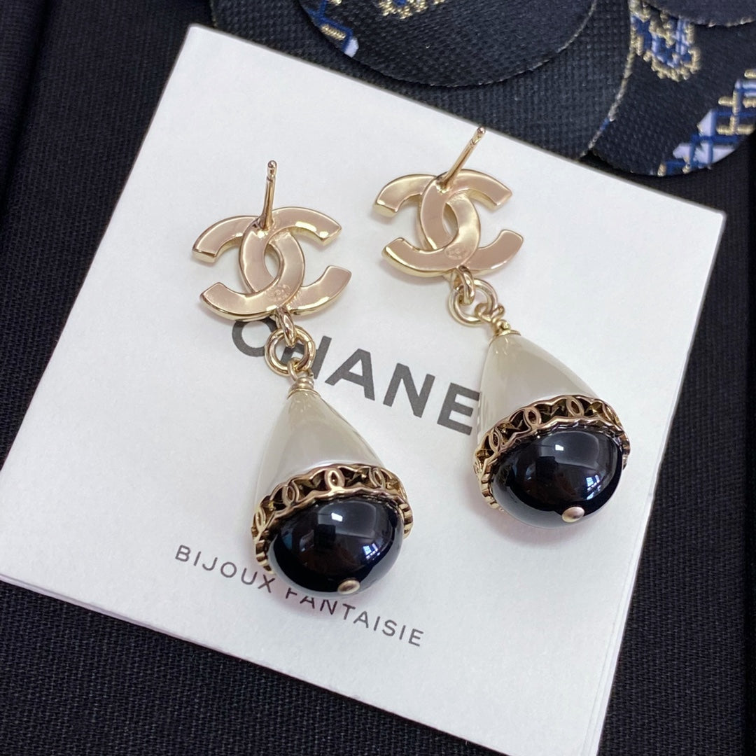 Chanel 耳環