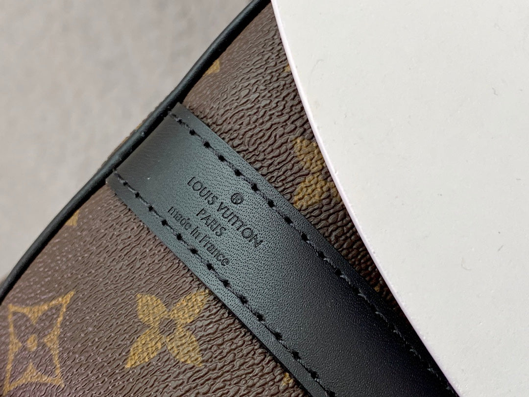 M41112 路L家-Speedy30波士頓包 老花黑皮