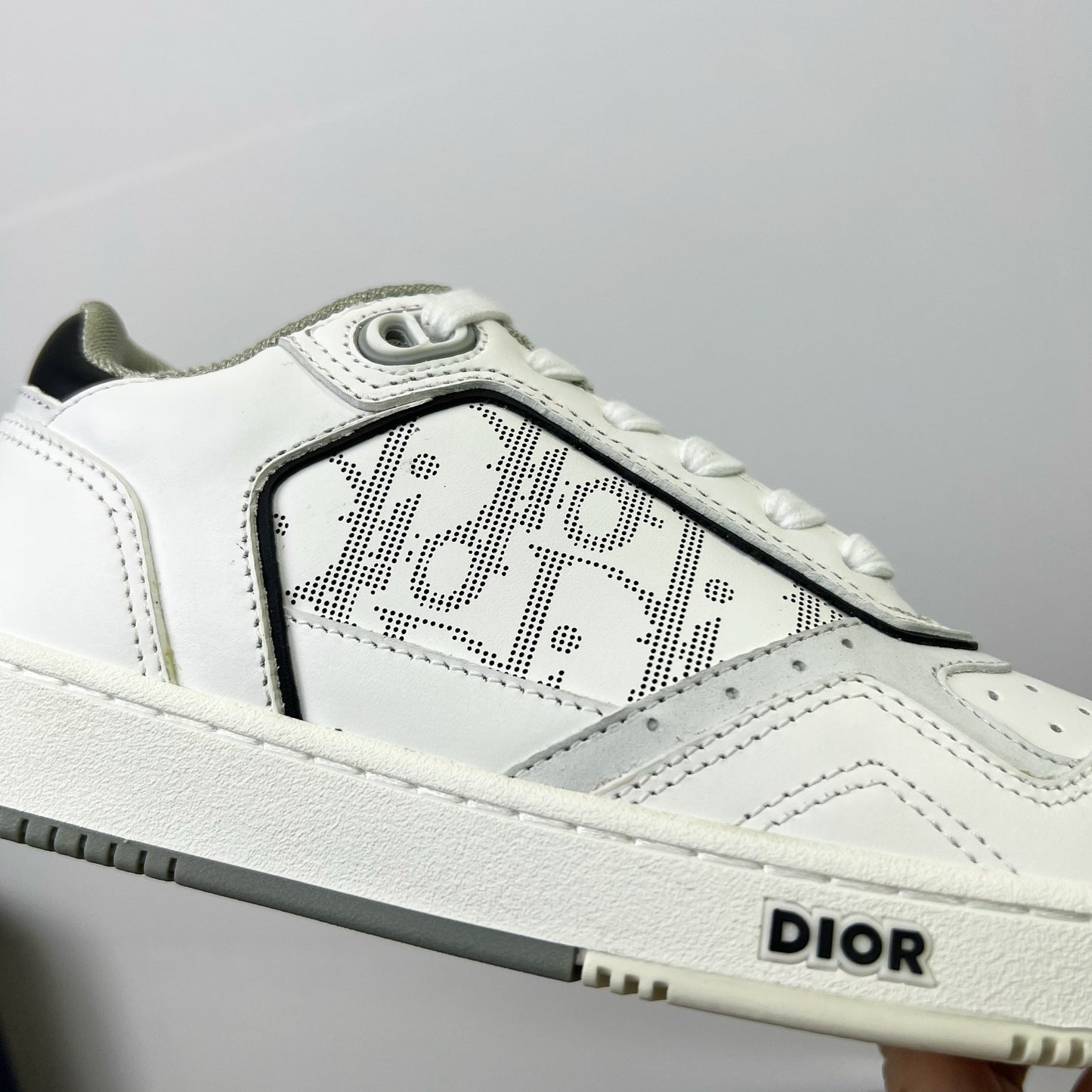 Dio-2022新款 經典款板鞋 白色