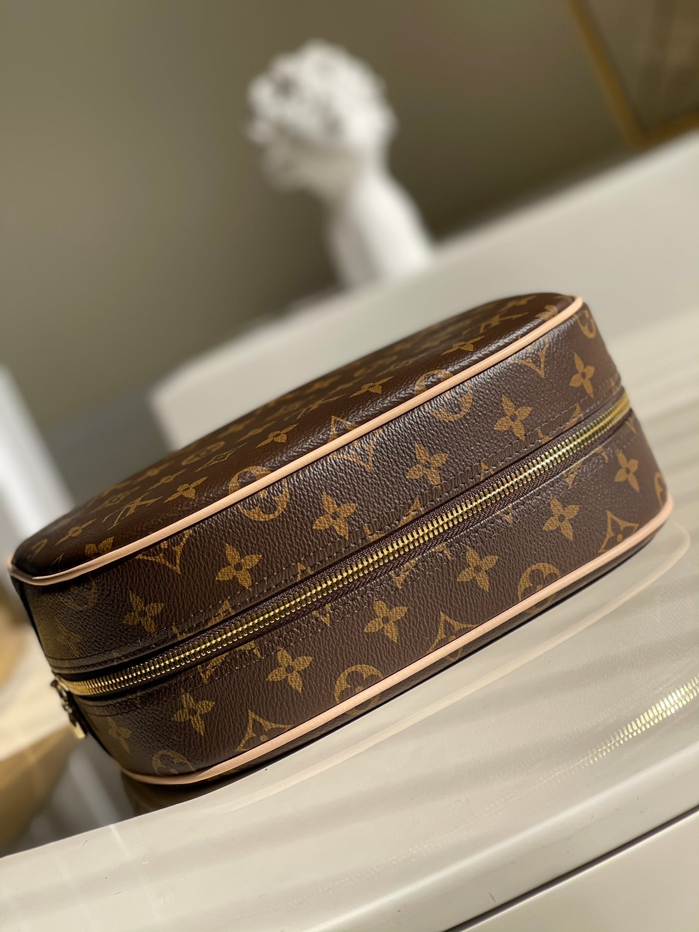 LV M47527 Damier帆布盥洗包／手拿包