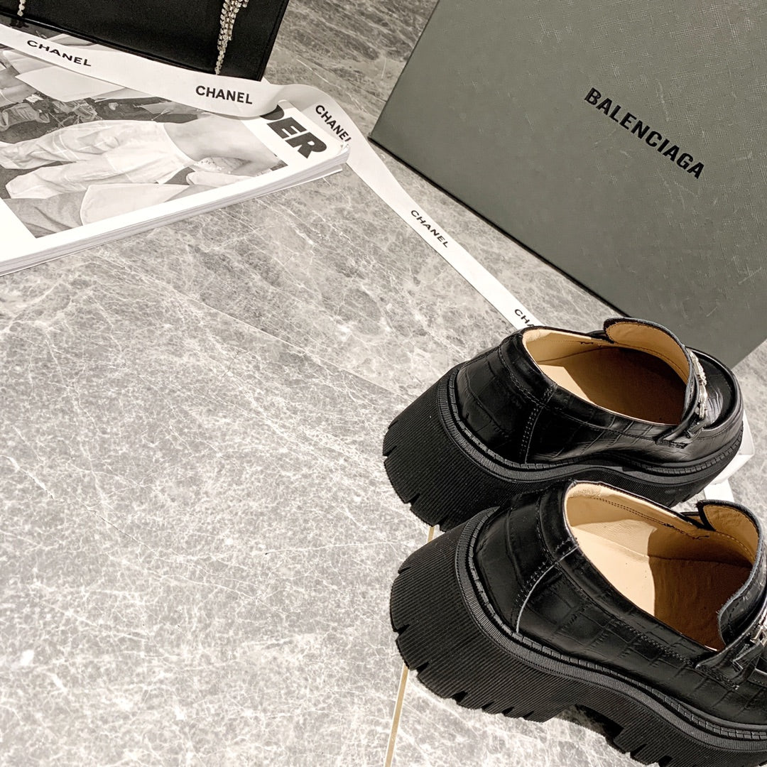 Balenciaga 巴黎世家-厚底鞋/樂福鞋