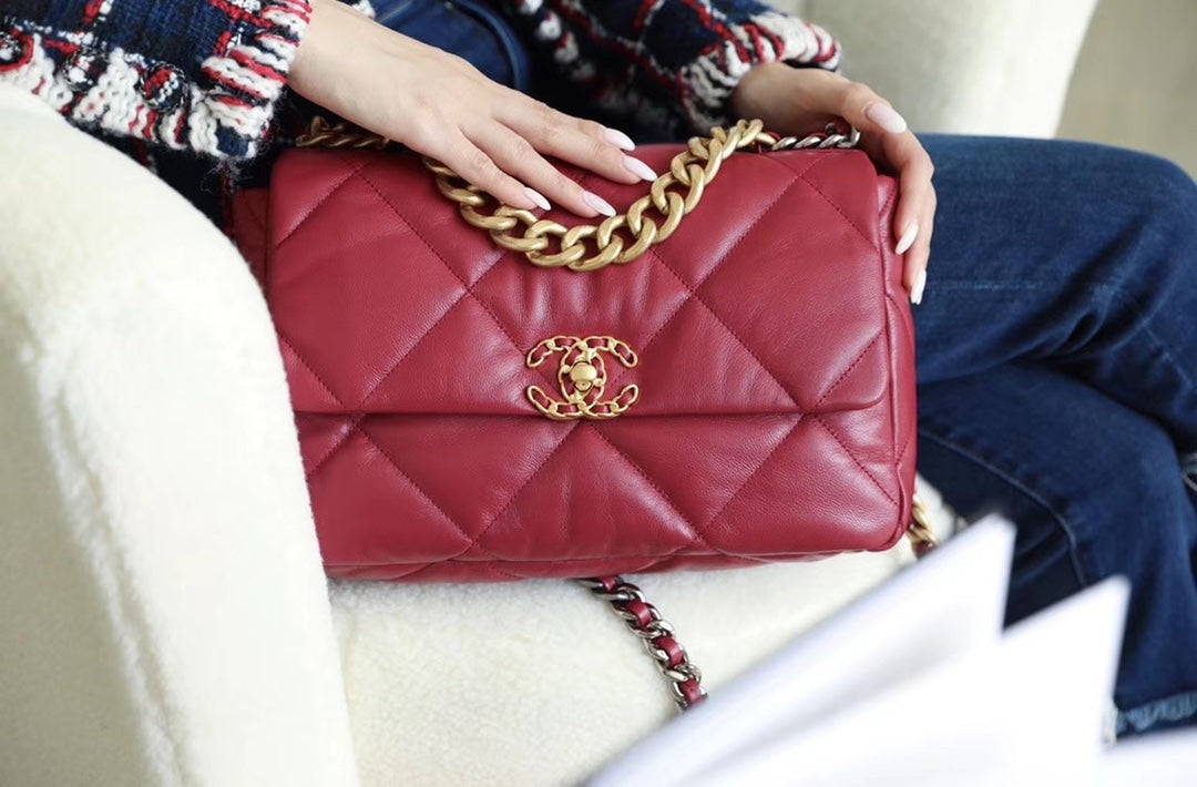 Chanel 19Bag-中號寶石紅