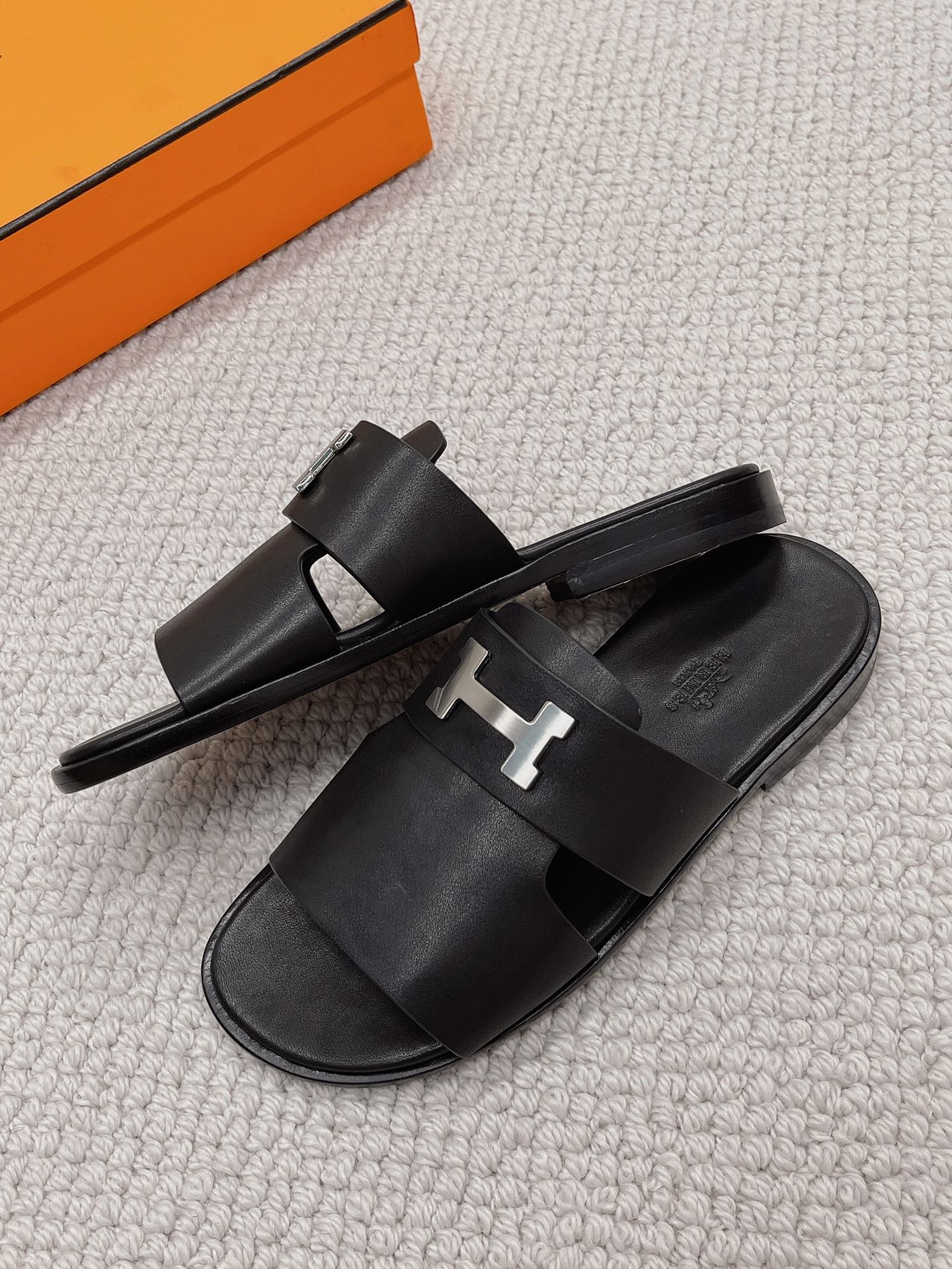 Her-進口牛皮 拖鞋 黑色