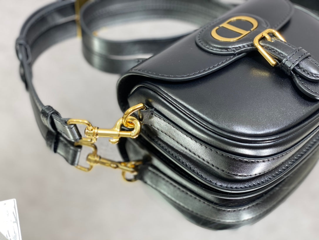 Dior Bobby-小號18cm-黑色牛皮