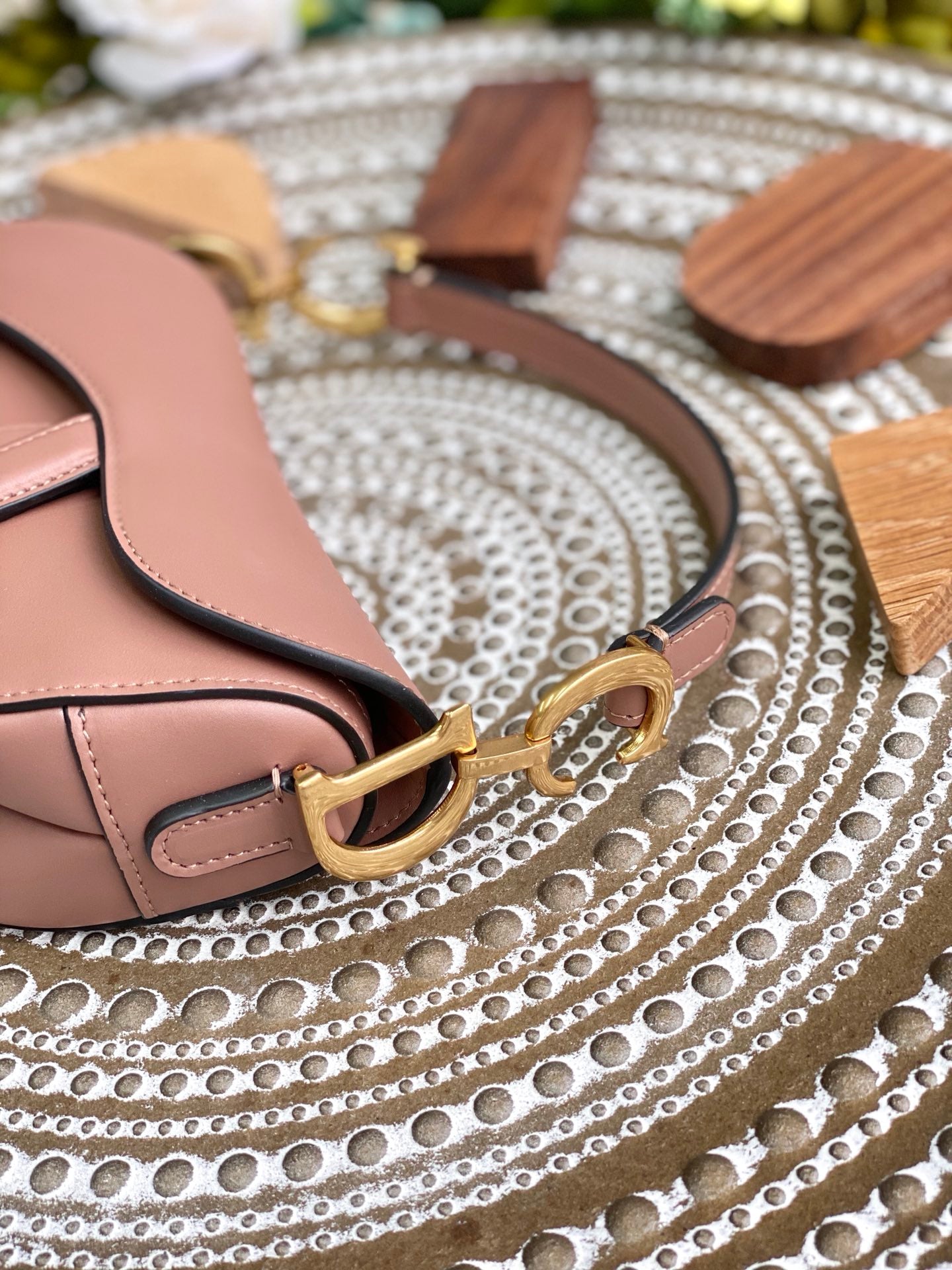 Dior Saddle 馬鞍包-平紋-小號豆沙色-19.5cm