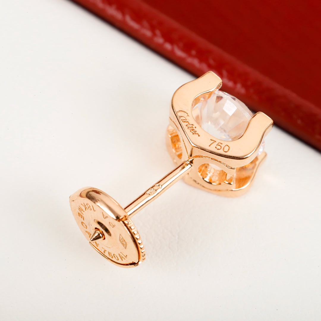 Cartier 牛角鑽石耳環-60分/一克拉