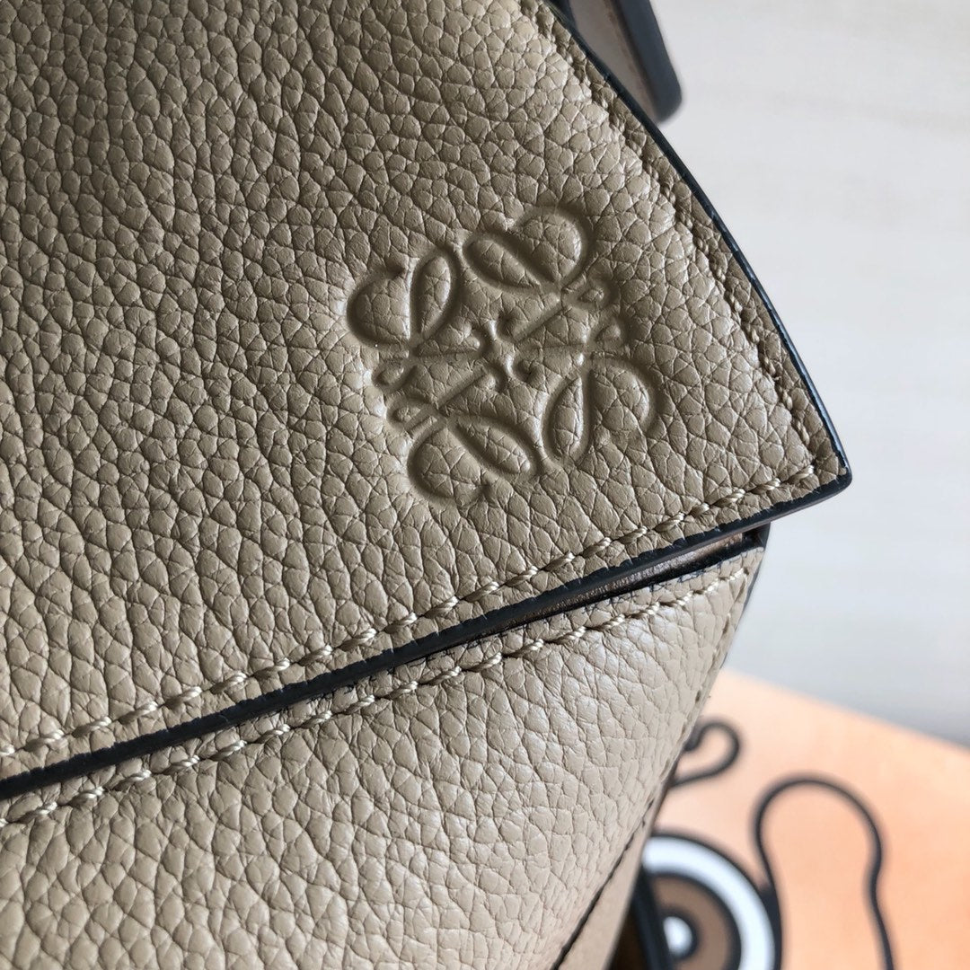 羅L威-Puzzle bag 小牛皮 小號