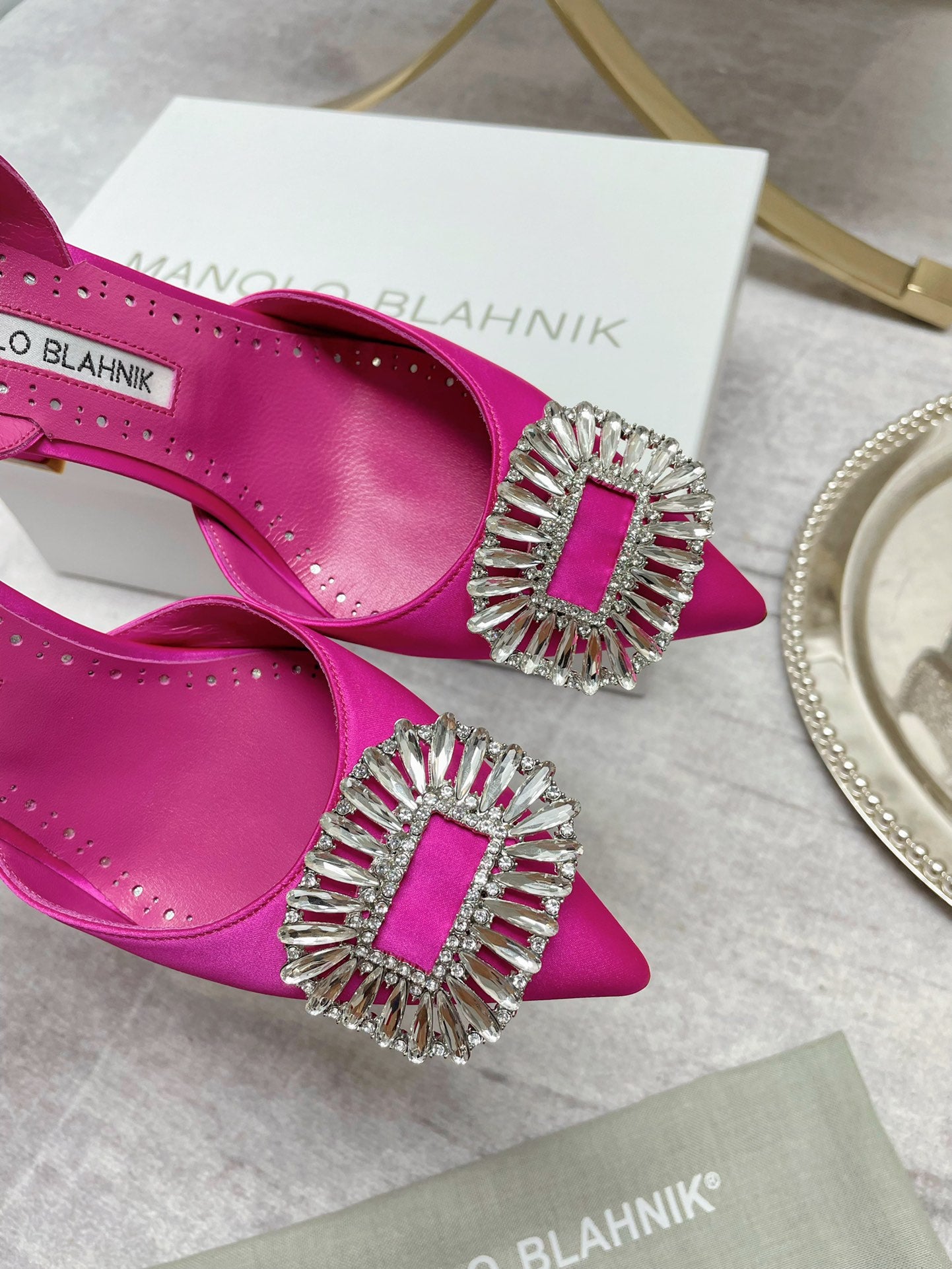 Manolo Blahnik-22S水鑽高跟鞋