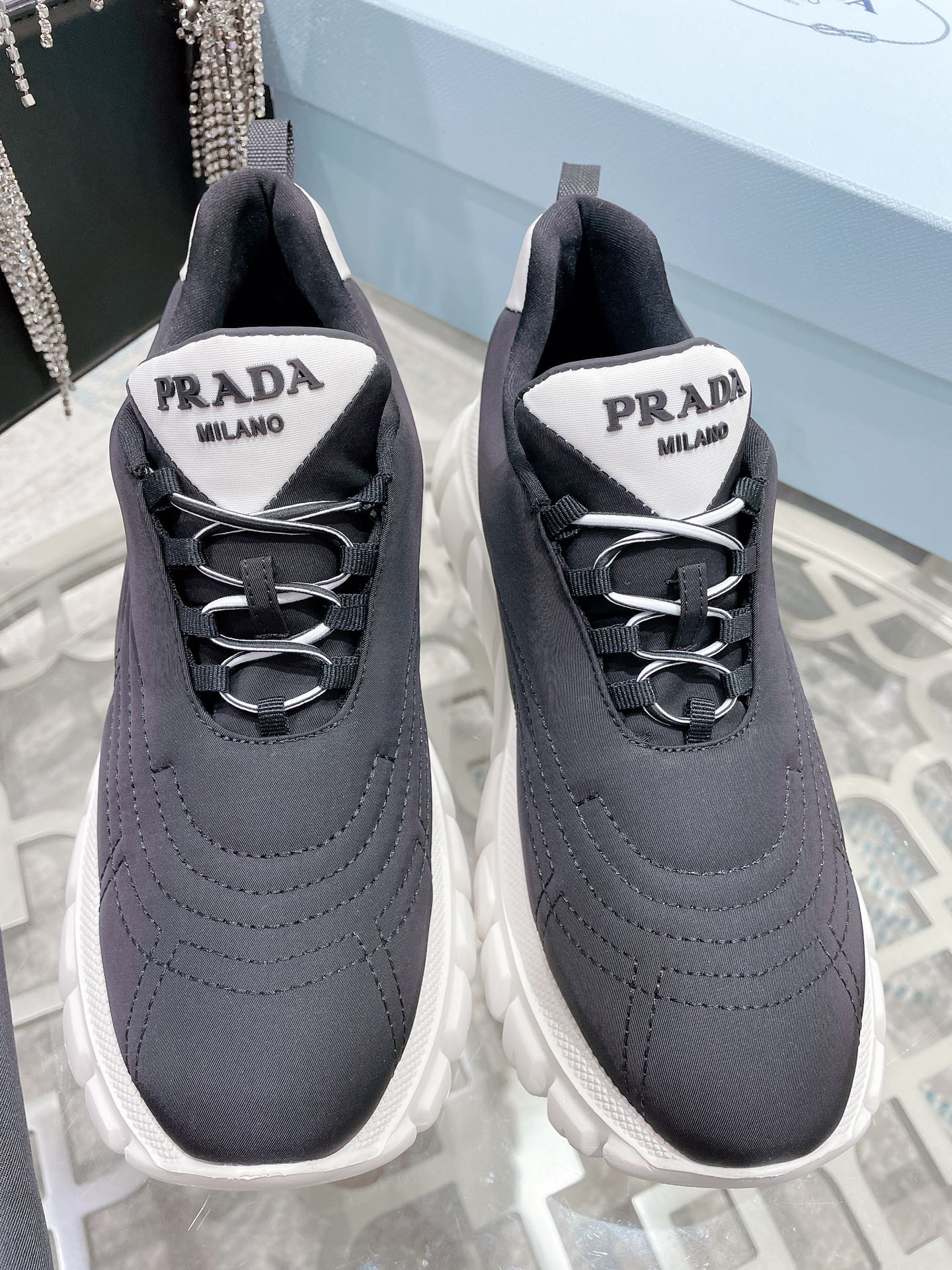 Prada鞋-Prada 超輕 慢跑鞋 休閒鞋（黑）