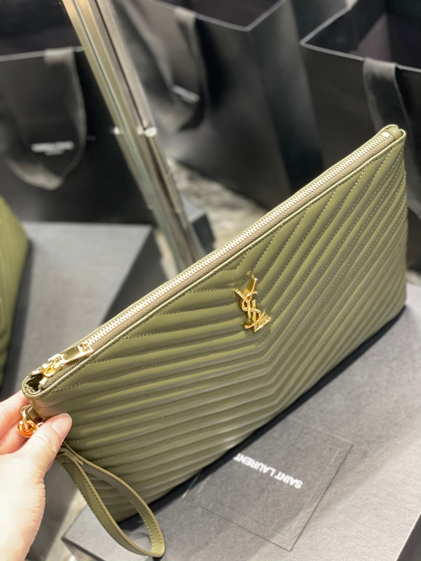 YSL 提花拼接文件手拿包-綠色金扣-36cm