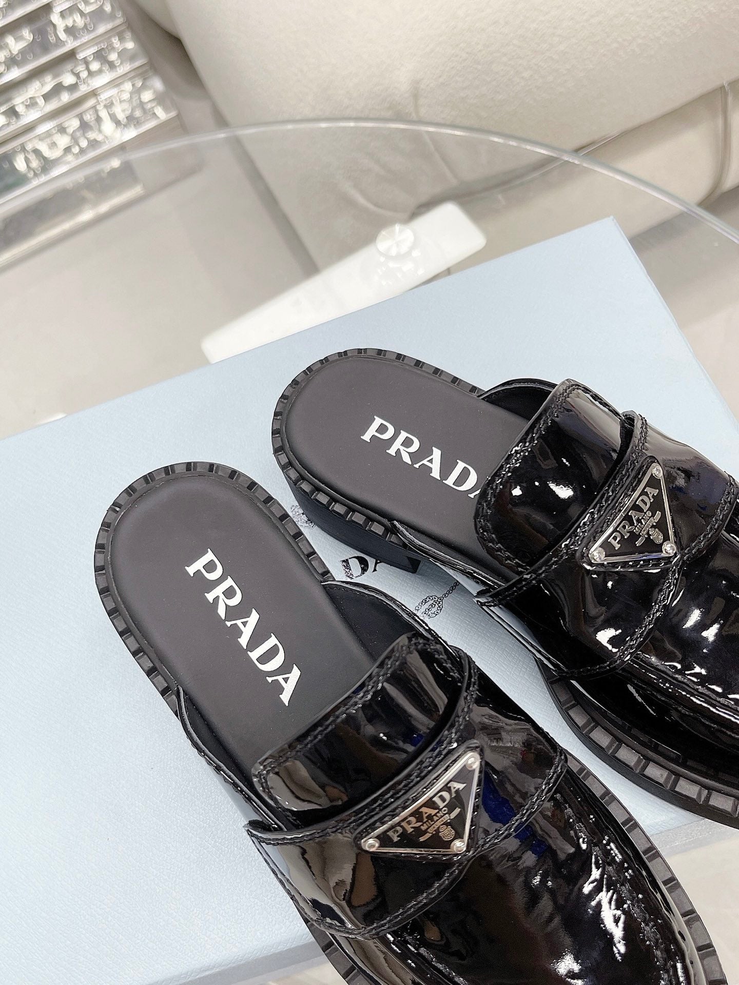普P家-2022走秀款 厚底福樂拖鞋