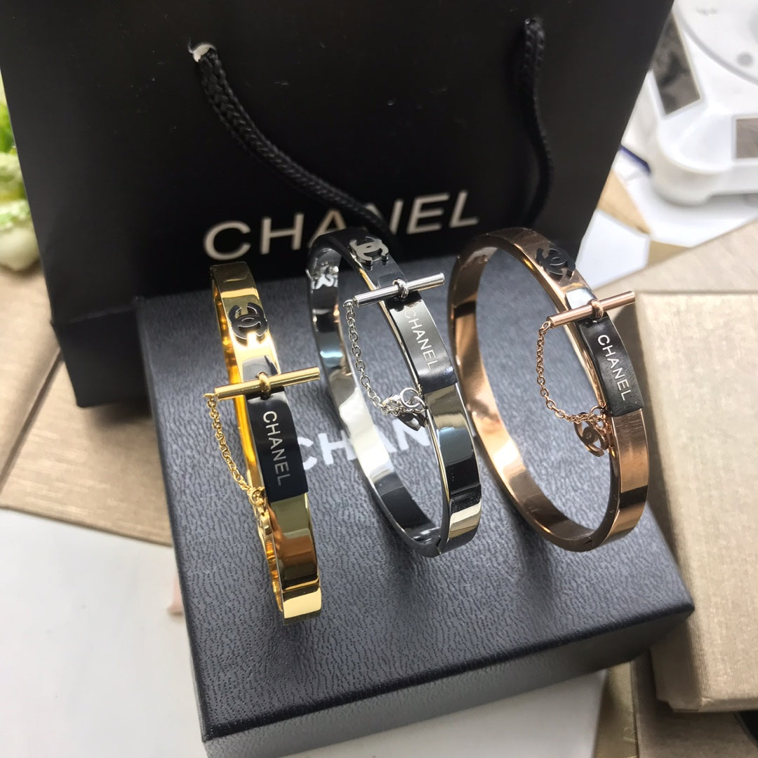 Chanel 情侶手鐲