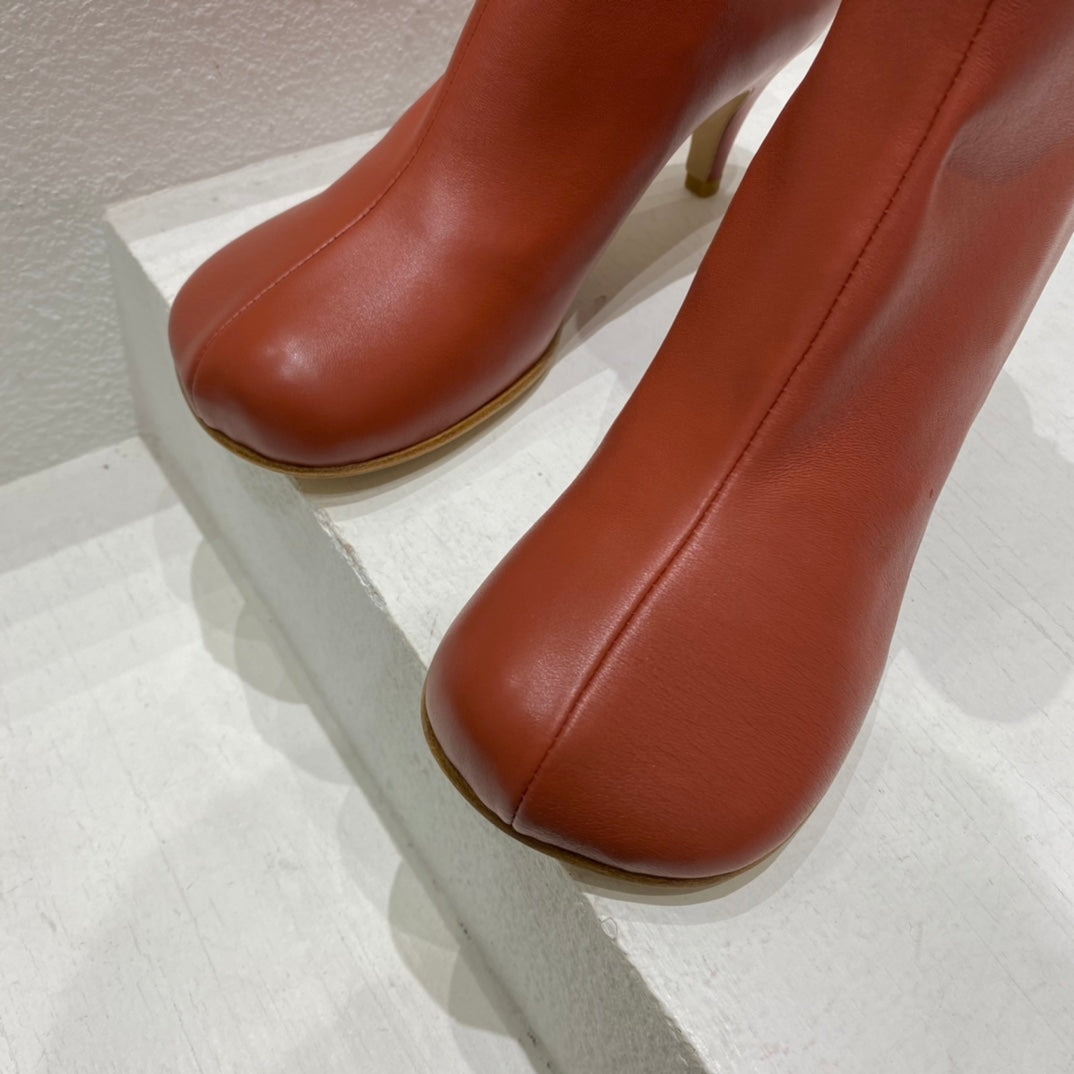 B編織-22ss 英倫高跟靴 全牛皮（35-39，40-42可訂製）