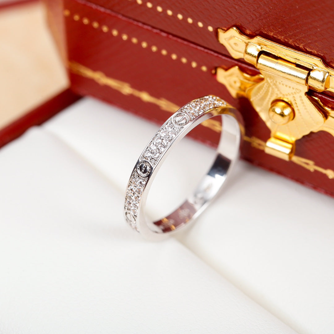 Cartier Love 細版滿天星戒指